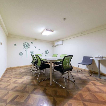 Ibis Styles Nantong Development Zone Shimao Plaza Hotel Екстериор снимка
