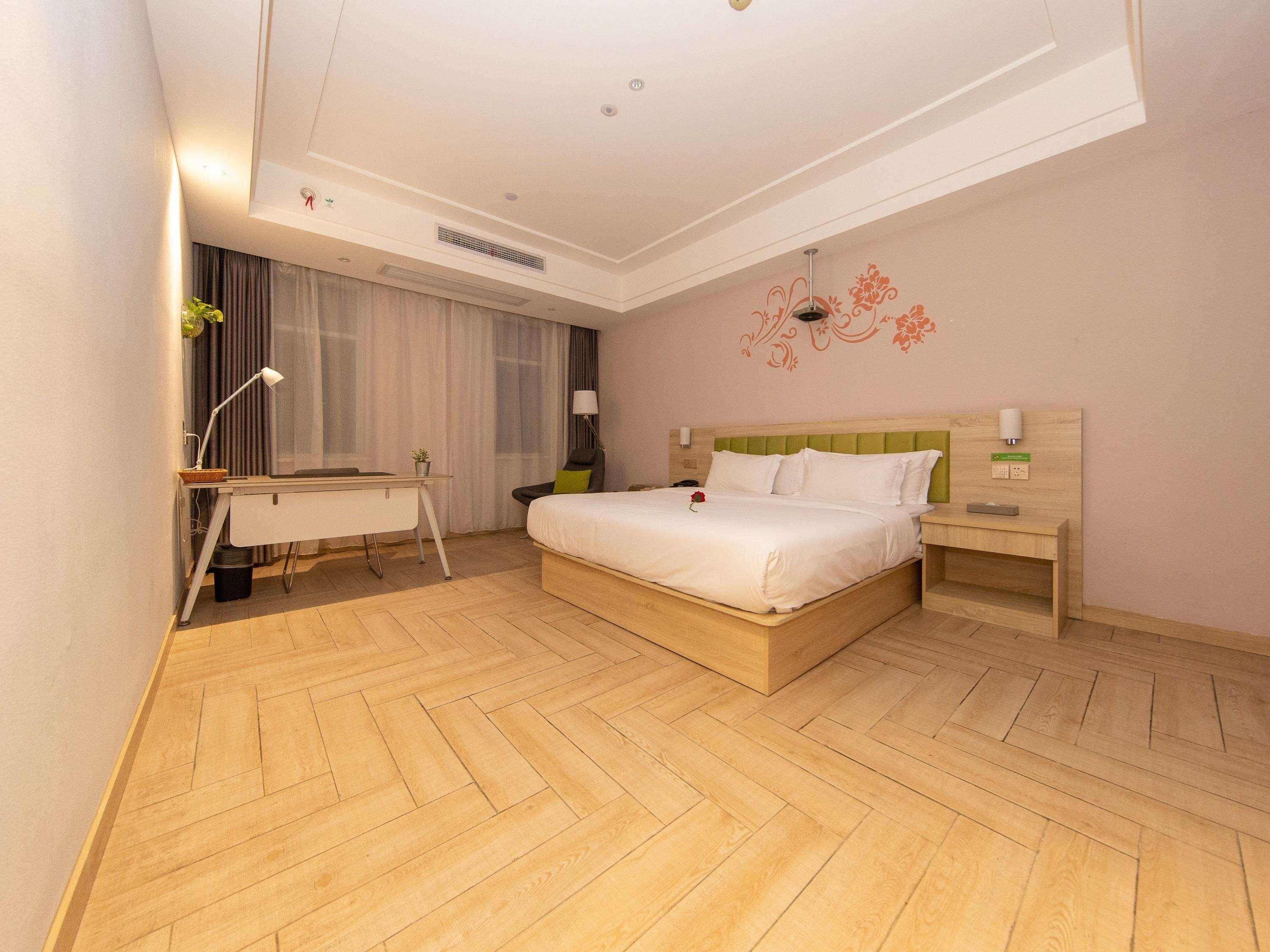 Ibis Styles Nantong Development Zone Shimao Plaza Hotel Екстериор снимка