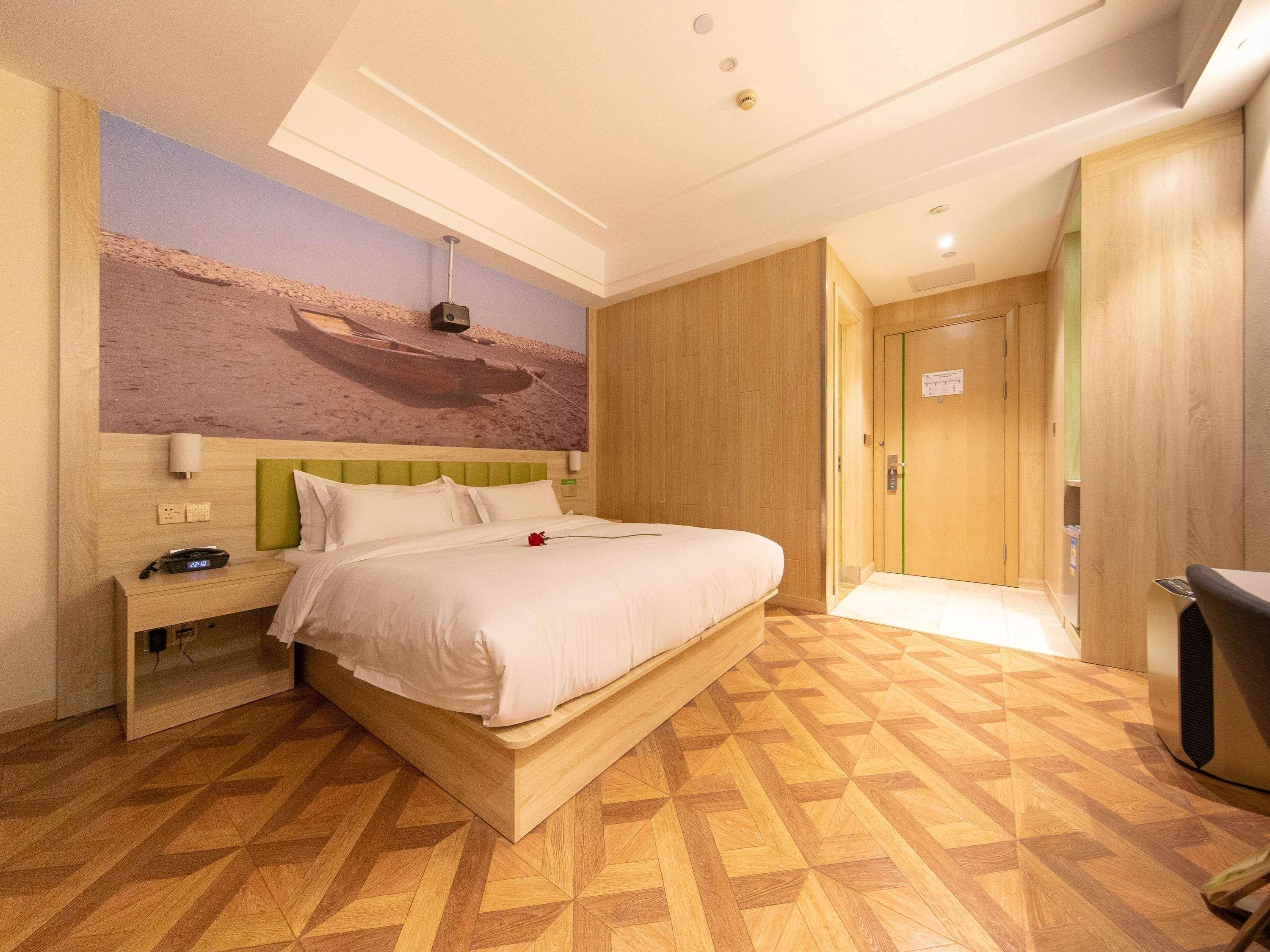 Ibis Styles Nantong Development Zone Shimao Plaza Hotel Екстериор снимка
