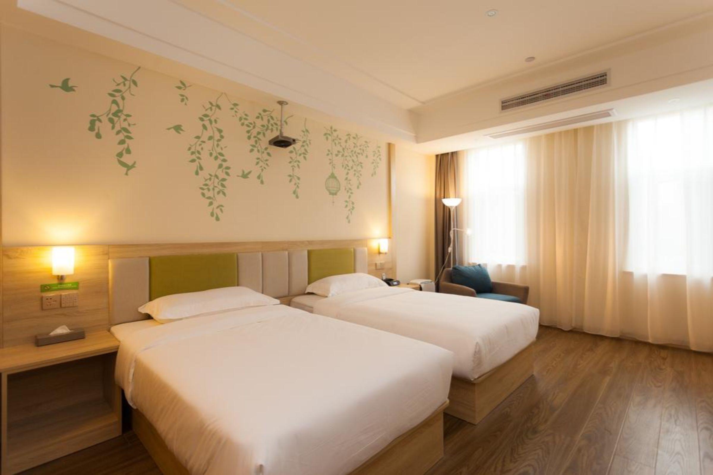 Ibis Styles Nantong Development Zone Shimao Plaza Hotel Екстериор снимка